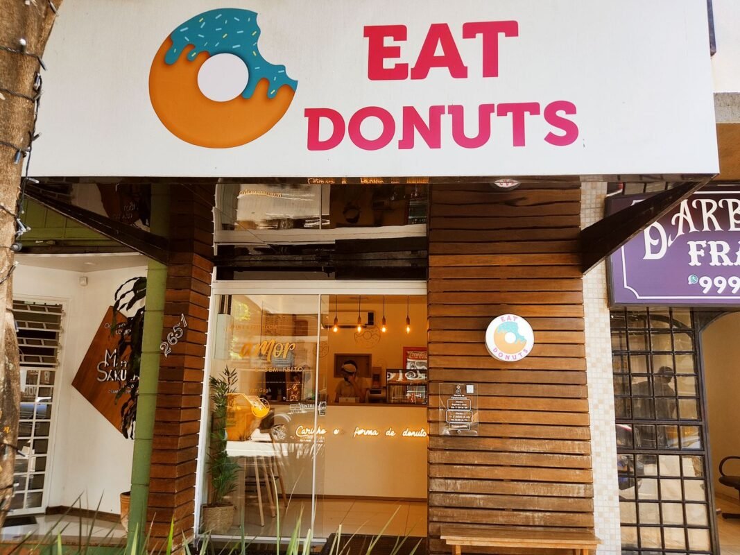 Eat Donuts
