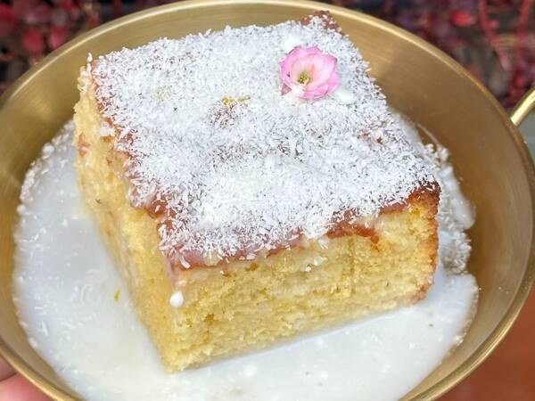 Beatriz Bicudo Patisserie — Bolo Gelado de Coco Beatriz Bicudo Patisserie — Bolo Gelado de Coco