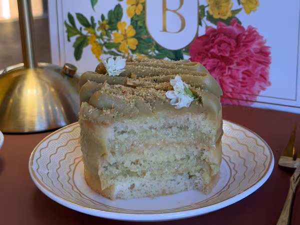 Beatriz Bicudo Patisserie — Bolo de Pistache Beatriz Bicudo Patisserie — Bolo de Pistache