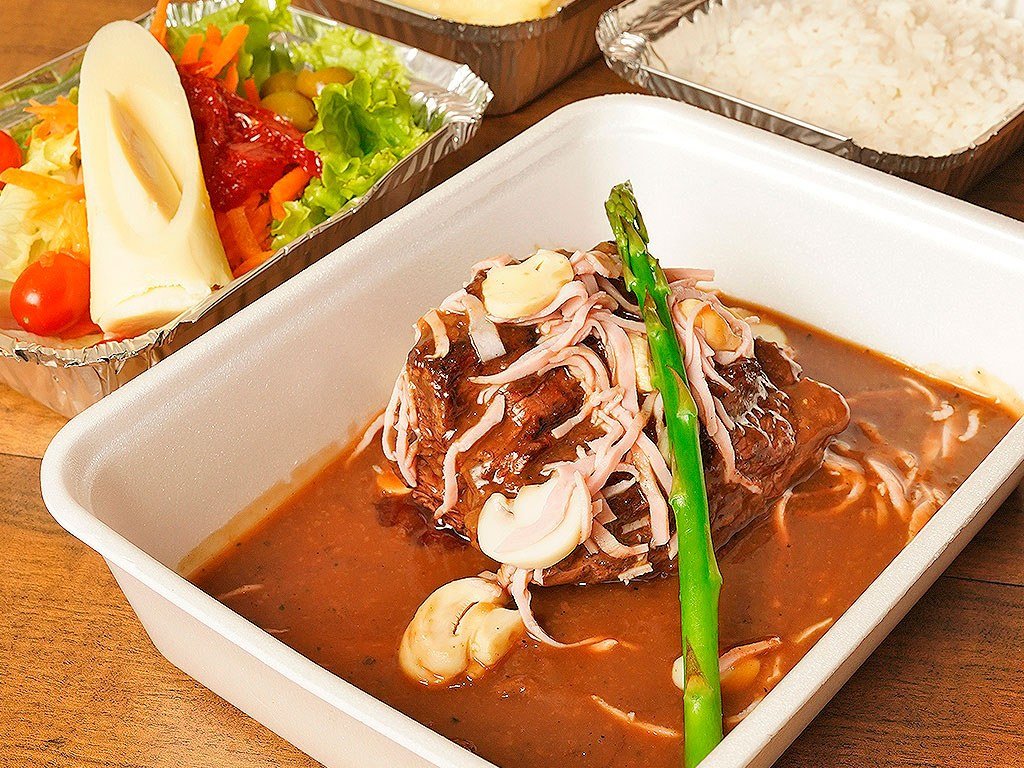 Filet Mignon Chateaubriand (Grande) Filet Mignon Chateaubriand (Grande)