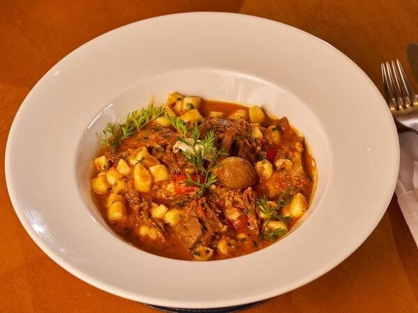 Ragu de Cordeiro e Nhoque Ragu de Cordeiro e Nhoque